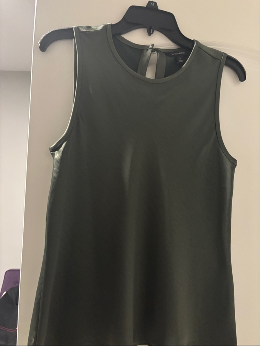 Banana Republic Dark Olive Sleeveless Shell Top